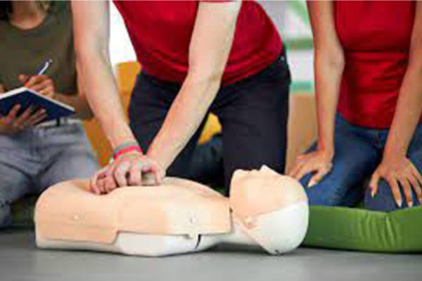 Curso primeros auxilios EFR Calpe Curso primeros auxilios EFR Calpe